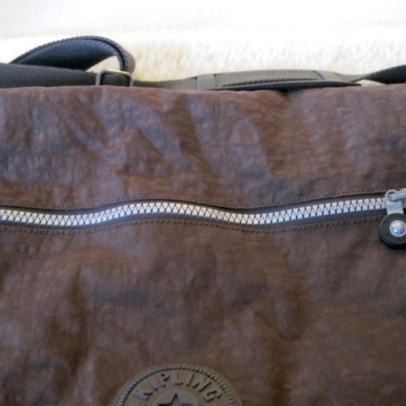 Kipling Madhouse Expandable Messenger Bag - Picture 4 of 12